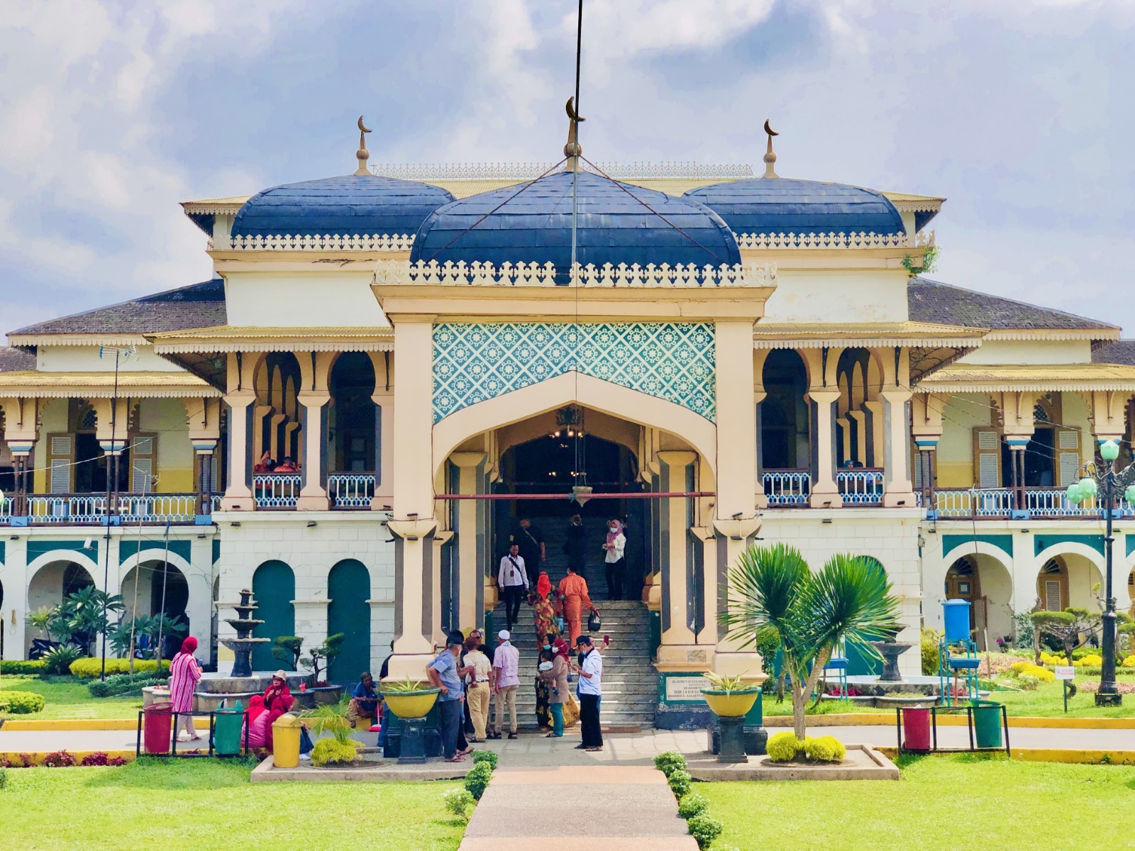 Istana Maimun, Medan